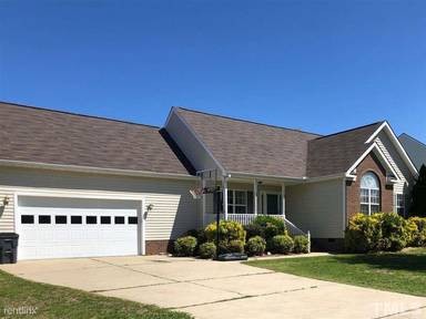 Main picture of 15 Chaney Dr