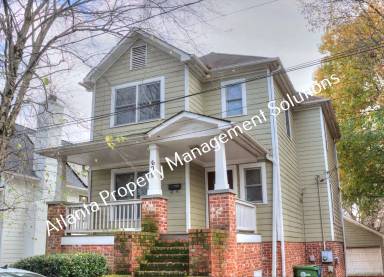 Main picture of 609 Old Wheat St NE