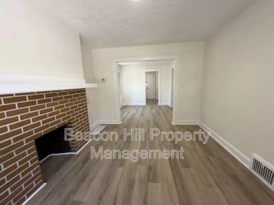 Main picture of 3524 E 143rd St