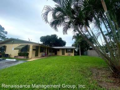 Main picture of 2850 SW 1st St