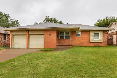 Main picture of 2108 Henderson Dr
