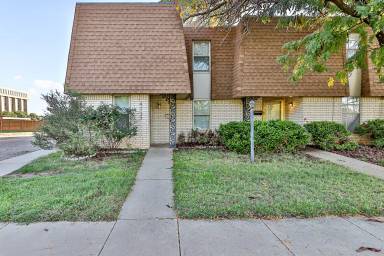Main picture of 4701 48th St