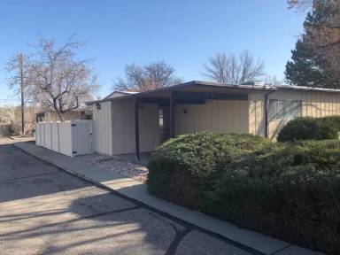 Main picture of 2650 N 1st St