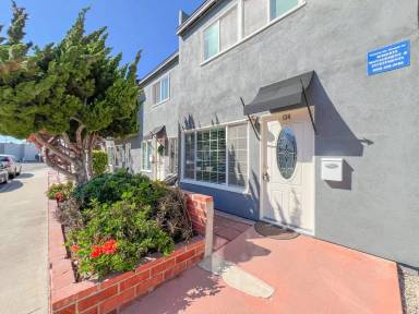 Main picture of 126 Melody Ln
