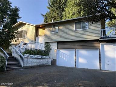 Main picture of 7223 137th Ave NE