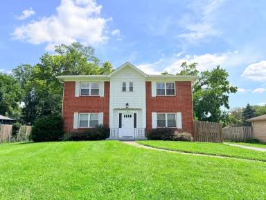 Main picture of 303 N Madison Ave