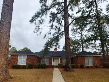 Main picture of 2813-B Falcon Lane - B