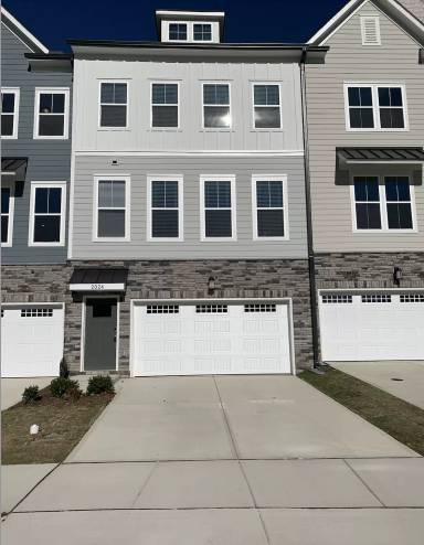 Main picture of 2024 Eva Pearl Dr