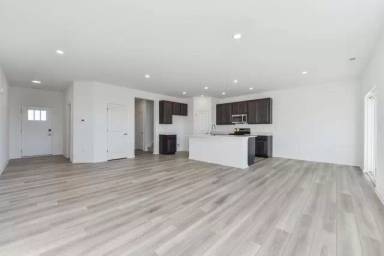 Main picture of 15238 S Hepworth Pl