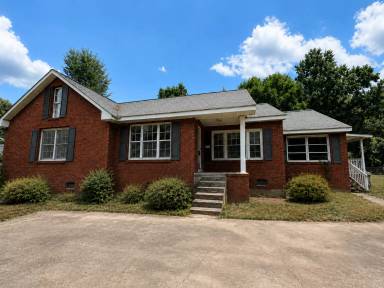 Main picture of 4830 Wilson Rd