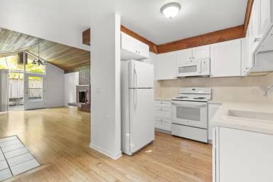 Main picture of 6780 SW Canyon Ter