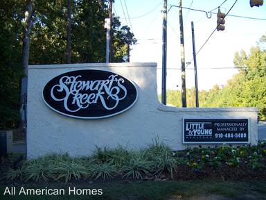 Main picture of 6760 Willowbrook Dr