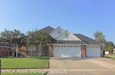 Main picture of 6015 Jason St