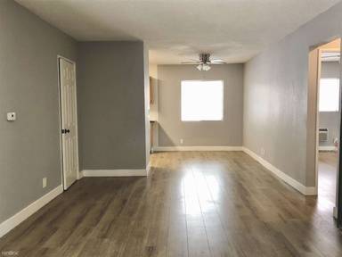 Main picture of 6938 Kester Ave