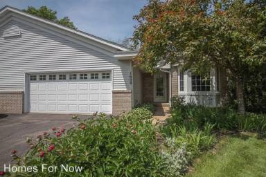 Main picture of 1609 Maple Manors Rd