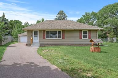 Main picture of 9384 5th St NE