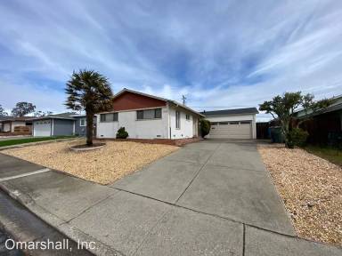 Main picture of 3030 Fleetwood Dr