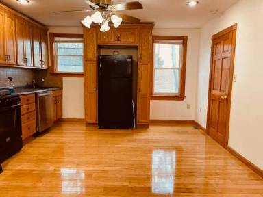 Main picture of 21 Ayer St