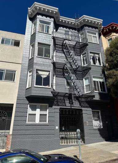 Main picture of 1650 Clay St