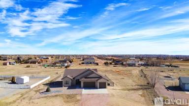 Main picture of 702 S Calaveras Dr