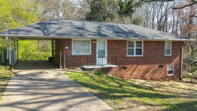 Main picture of 760 Constitution Rd SE