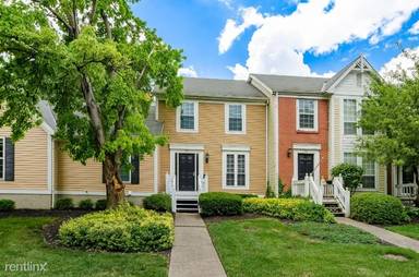 Main picture of 361 W 5th Ave