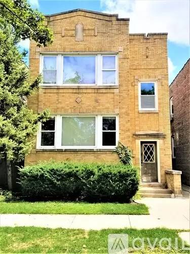 Main picture of 4219 N Marmora Ave