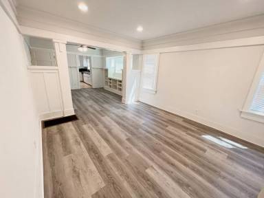 Main picture of 712 Fremont Ave
