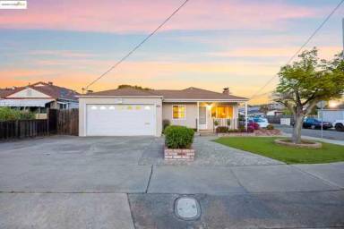 Main picture of 20674 Forest Ave