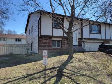 Main picture of 796 125th Ln NE