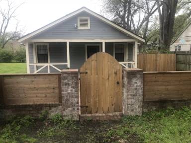 Main picture of 3569 Meyers Rd