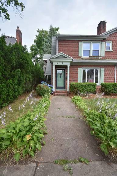 Main picture of 413 W Main St