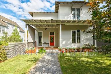 Main picture of 1092 Kirkwood Ave SE