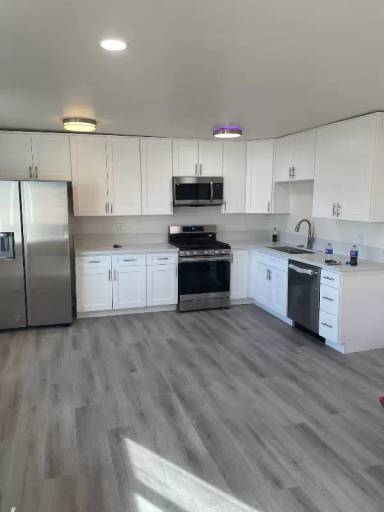 Main picture of 1016 N Bonnet Brea St