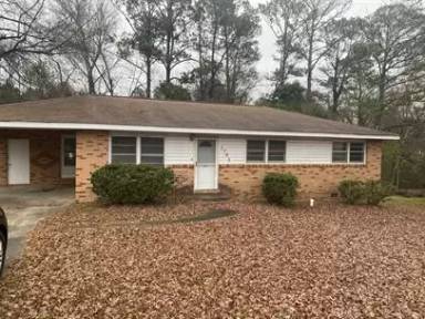 Main picture of 1793 Brookwood Cir NE