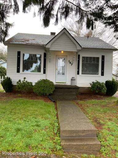 Main picture of 127 NW 17th Ave