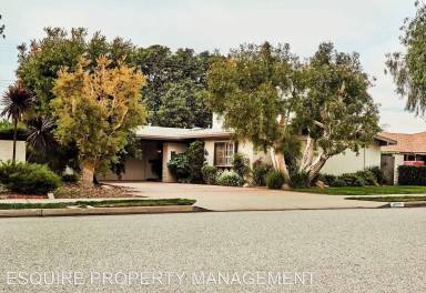 Main picture of 4227 Varsity St