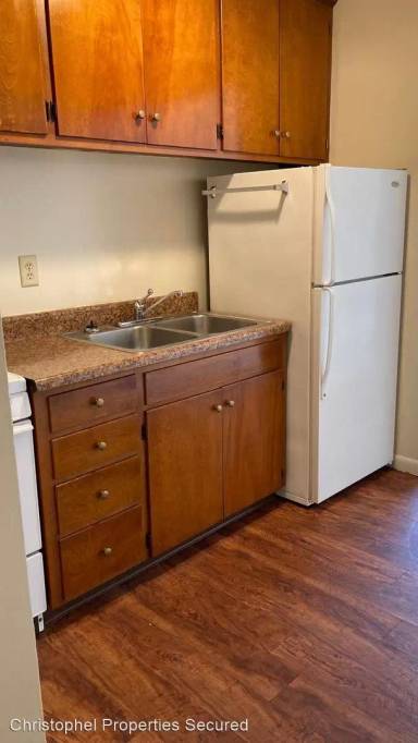 Main picture of 98 Dutch Mill Ct