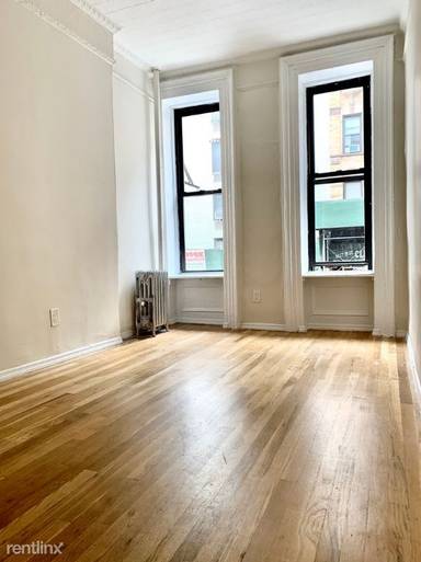 Main picture of 217 E 29th St