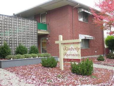 Main picture of 3821 S Thompson Ave