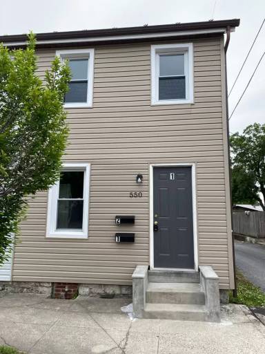 Main picture of 550 S Main St