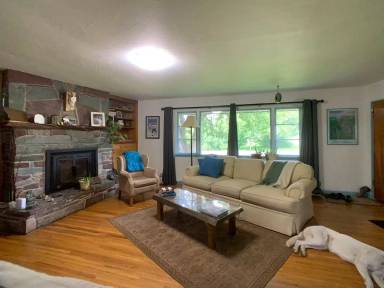 Main picture of 1104 2nd Ave W