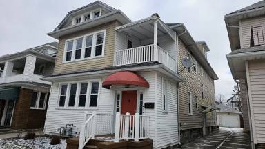Main picture of 307 Sterling Ave