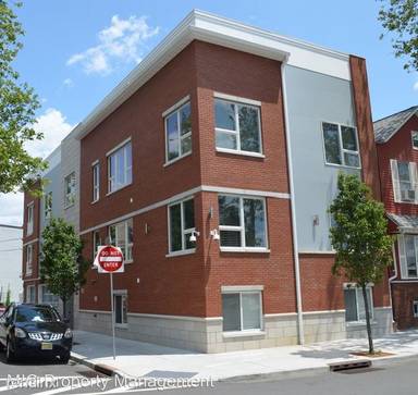 Main picture of 11 Garrison St