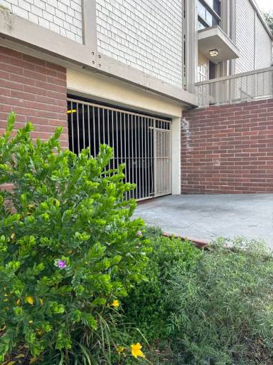 Main picture of 432 11th St