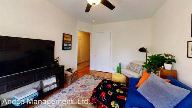 Main picture of 1900 W Berteau Ave