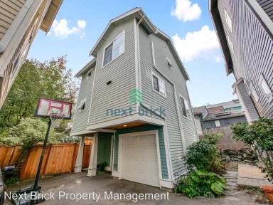 Main picture of 2622 E Union St