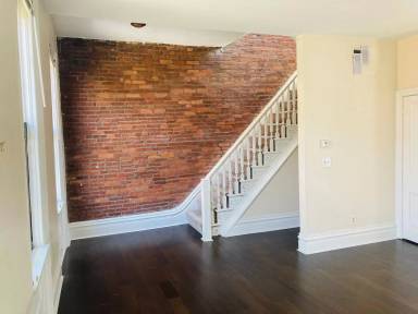 Main picture of 1221 Liverpool St