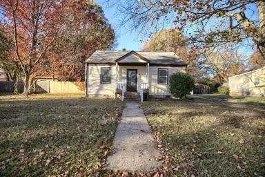 Main picture of 1003 Temple Ln