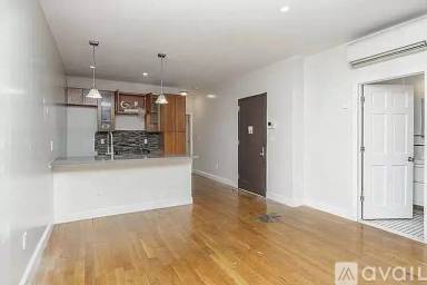 Main picture of 1123 Flatbush Ave